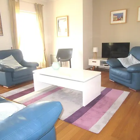 Superbe T4 Centre - Vue Mer, Balcon Et Parking Apartamento *