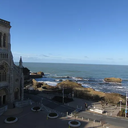 Superbe T4 Centre - Vue Mer, Balcon Et Parking Apartamento